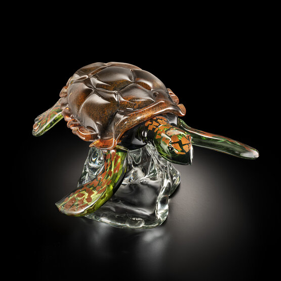 Tortue, Tortue d'ambre sur socle en cristal