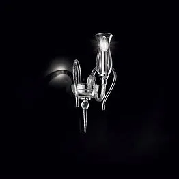 Applique en verre avec une lumière