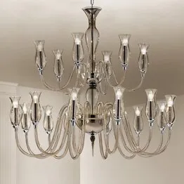 Lustre couleur fumé à dix-huit lumières