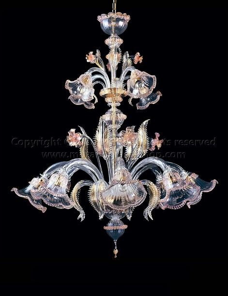 Lustre AVEM, Lustre en cristal avec détails de la décoration d'or en rose