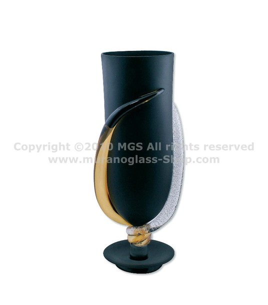 Tentacules de cristal, Satin vase en verre noir