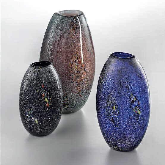 Vases Tondo, Vase bleu avec des taches de couleur