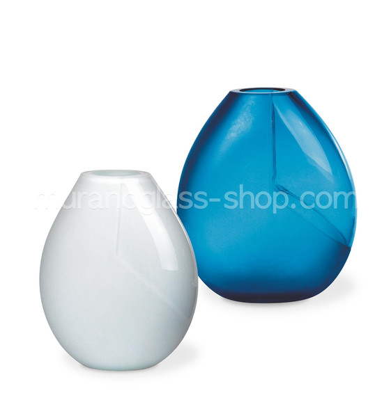Vase mat, Satin vase en cristal bleu