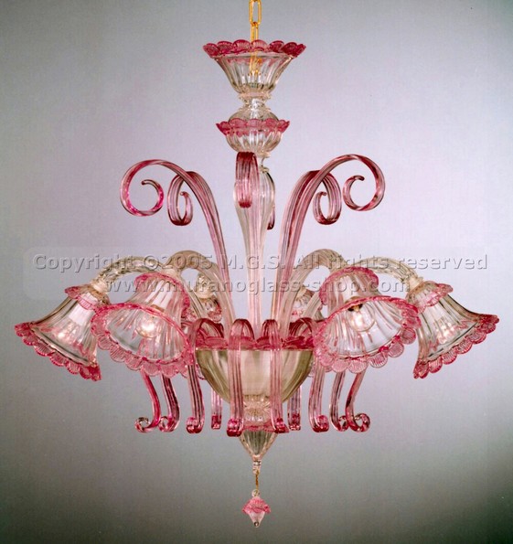 Série 401 Lustres, Lustre en cristal orné de rubis six lumières.