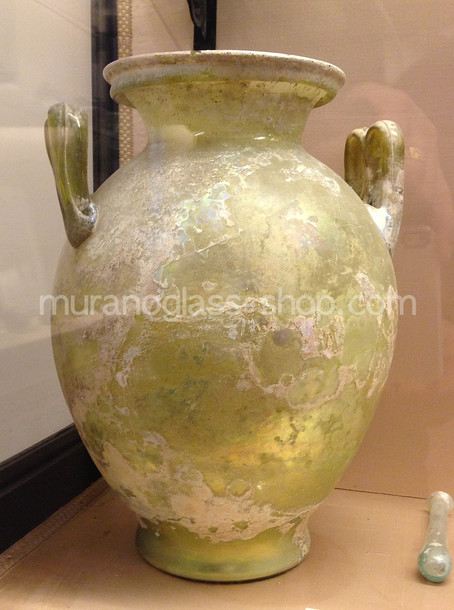 Les navires dans le style Pompéi, antique navire réplique de style Pompei