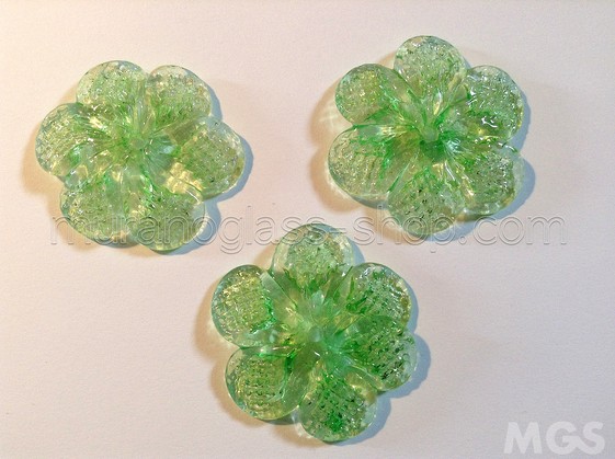 Fleurs, cristal de fleur et d'un diamètre de 3.5cm vert