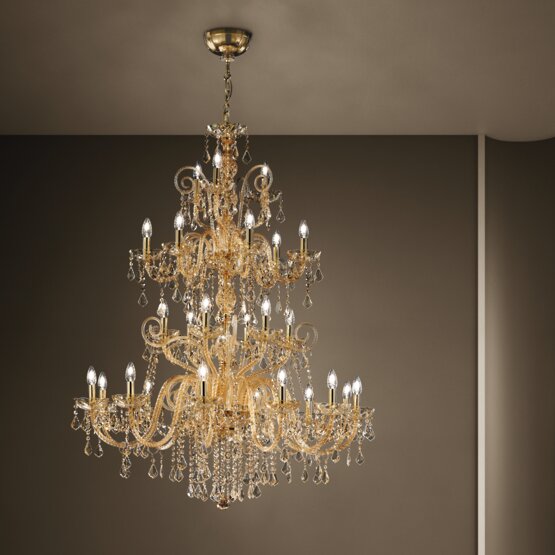 Lustre Bohemia Star, blanc et cristal détails de lustre