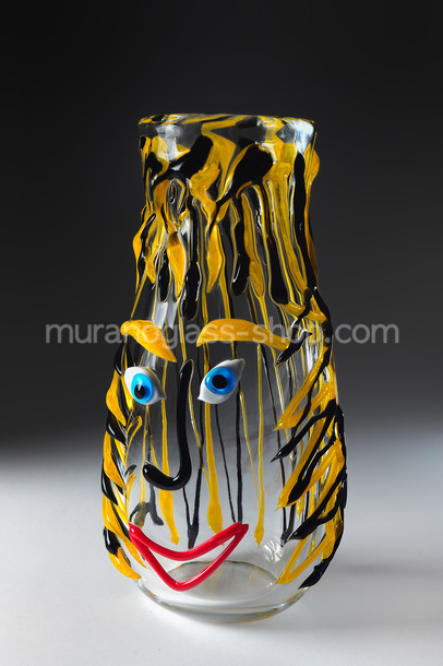 Les navires dans le style Picasso, Picasso vase de style