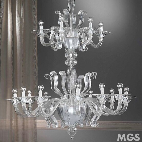 Lustre Crosier inversé, Lustre en cristal