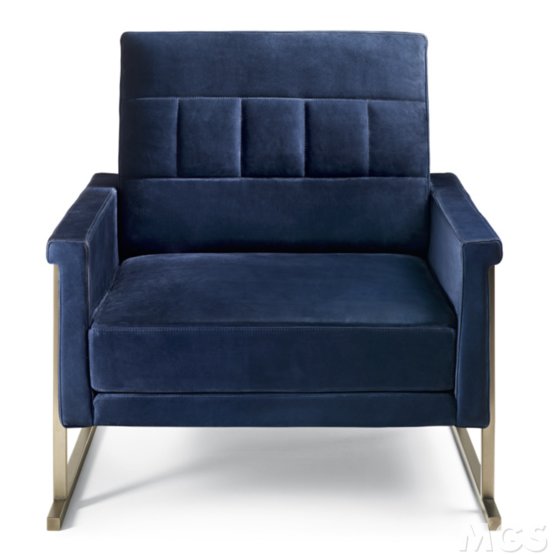Fauteuil Cataï, Fauteuil en velours bleu et laiton