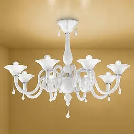 Cristal avec des gouttes de cristal couleur
