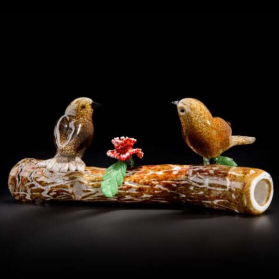 moineau, Petits oiseaux sur tronc avec fleur