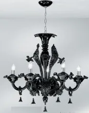 Lustre noir à huit lumières
