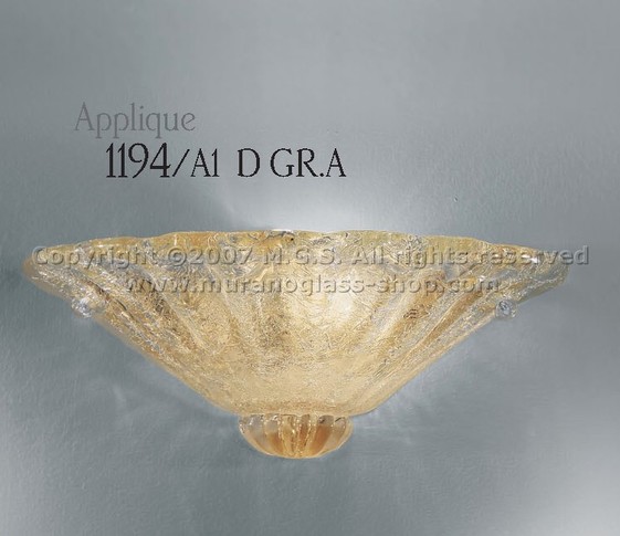 Applique 1194, Applique avec de l'ambre grain