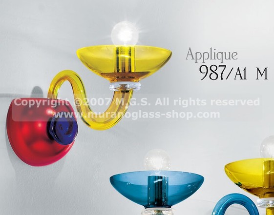 Applique 987, Applique lumière multicolore